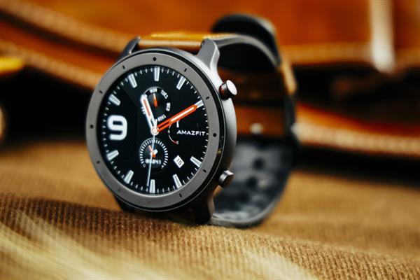 一整天“零”耗电？华米Amazfit GTR智能手表上手体验